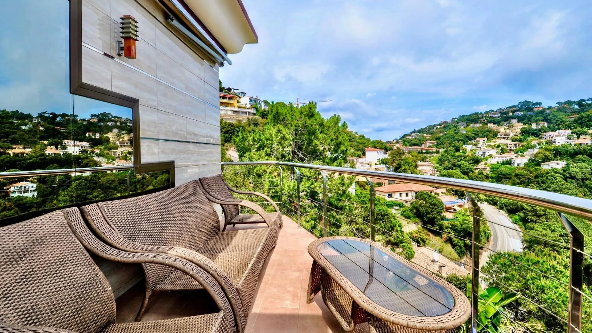 V&V Lloret- Villa Luxury Lloret de Mar Spain