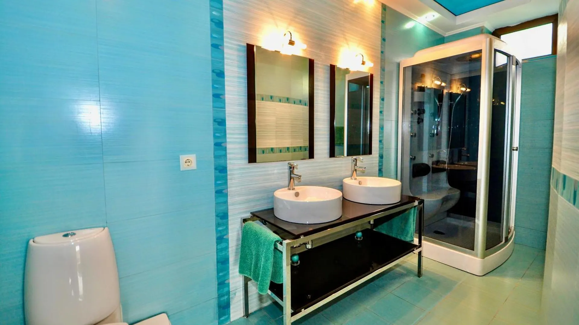 V&V Lloret- Villa Luxury Lloret de Mar