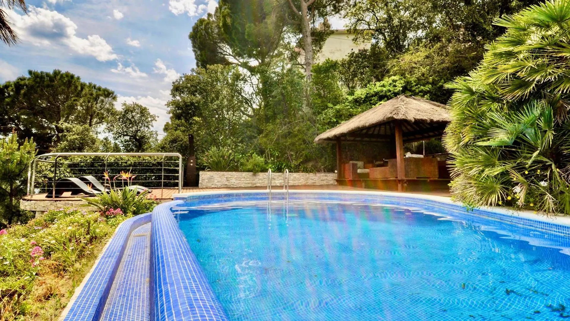 V&V Lloret- Villa Luxury Lloret de Mar 0*,