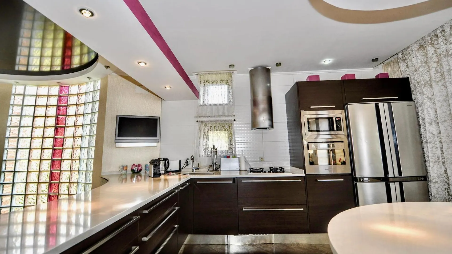 V&V Lloret- Villa Luxury Lloret de Mar Spain