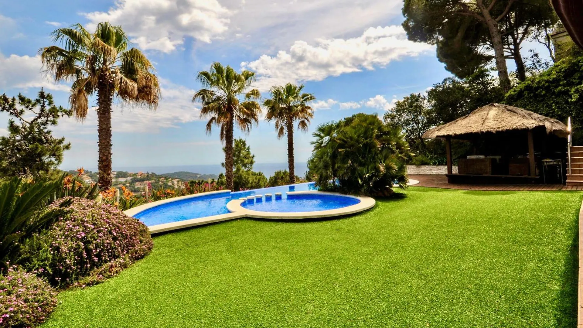 V&V Lloret- Villa Luxury Lloret de Mar