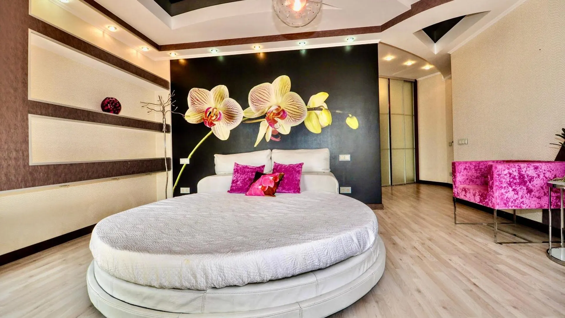 V&V Lloret- Villa Luxury Lloret de Mar