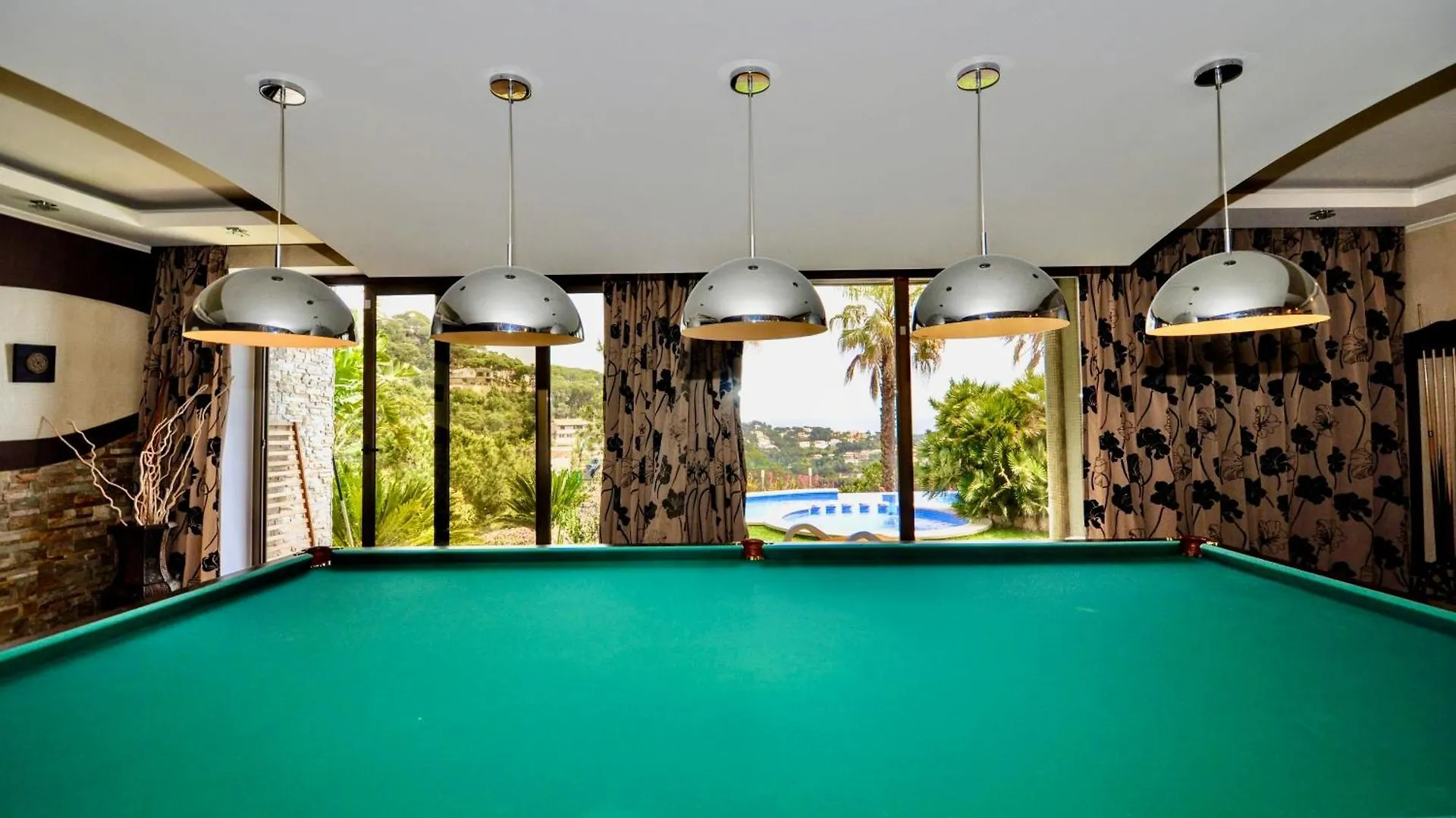 V&V Lloret- Villa Luxury Lloret de Mar