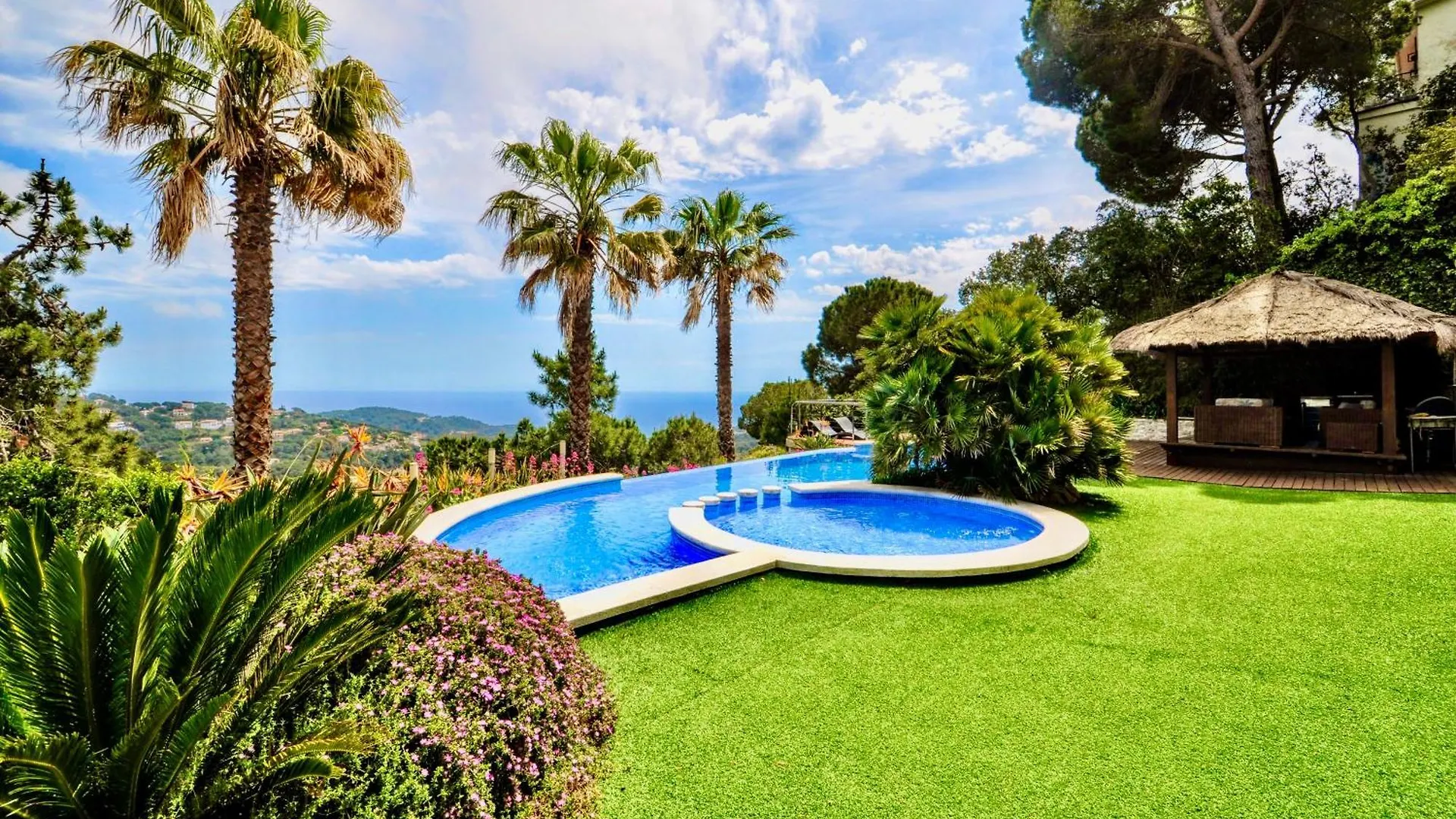 V&V Lloret- Villa Luxury Lloret de Mar