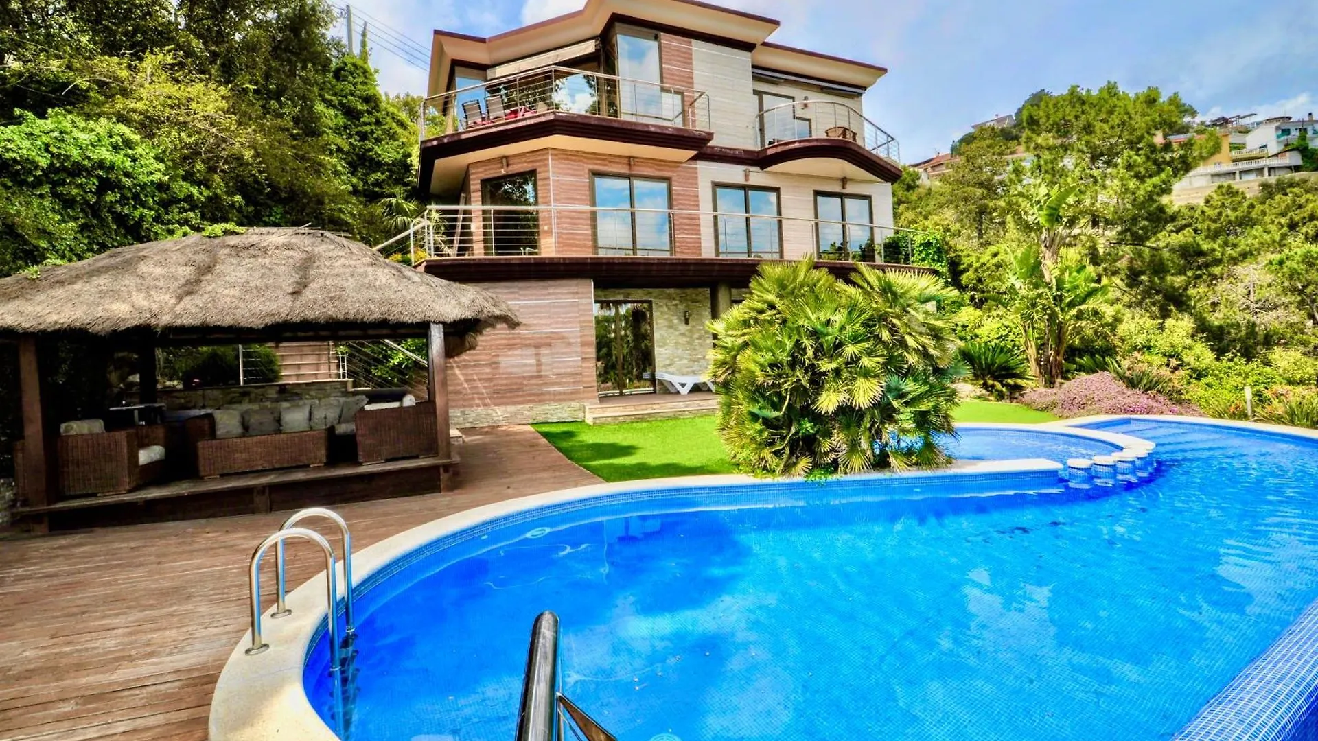 V&V Lloret- Villa Luxury Lloret de Mar